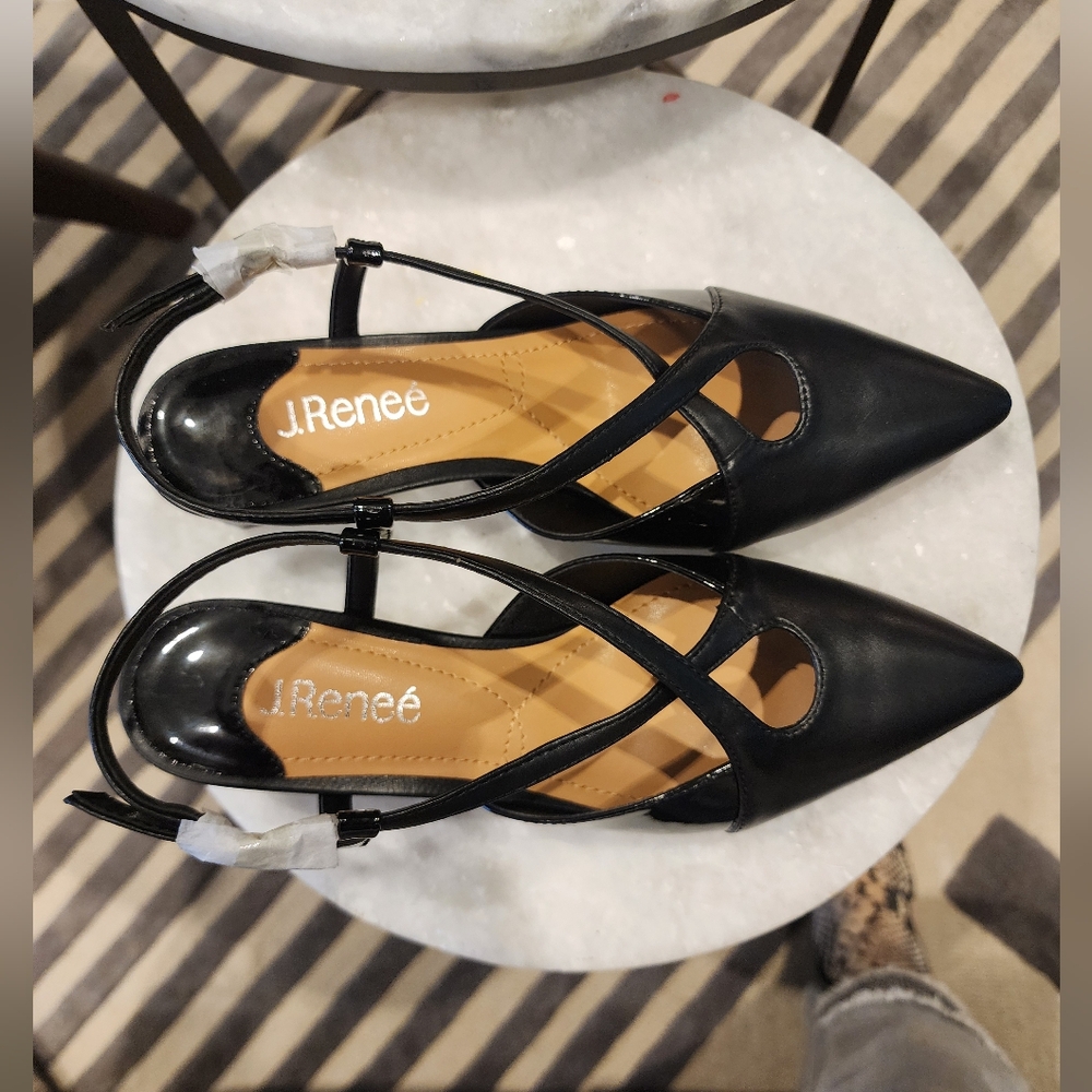 Brand New-J.Renee Black Women's Shoes!!โ๏ธ๐โ๏ธ - Picture 5 of 8
